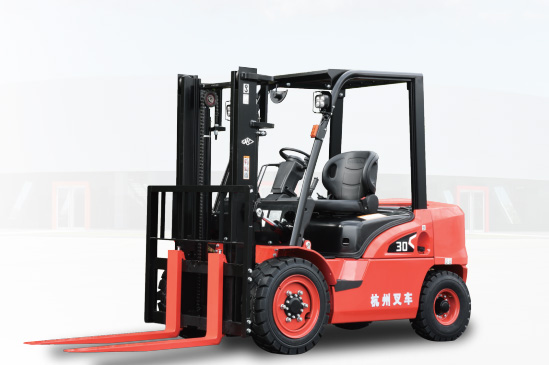 你知道嗎？這樣保養(yǎng)內(nèi)燃叉車，簡直是在坑人！